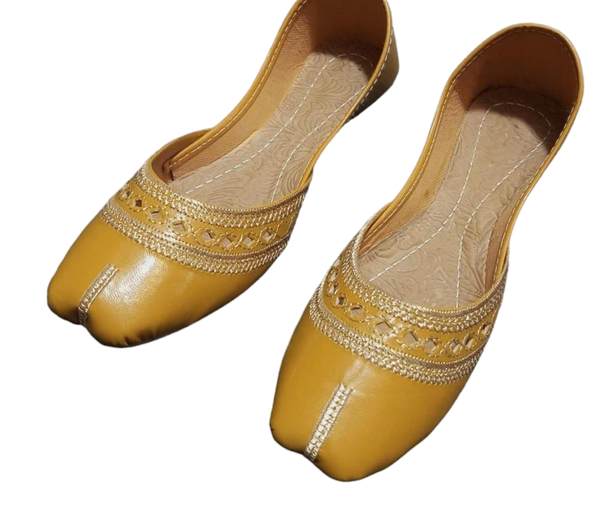 Women's PU Febric Plain Khussa